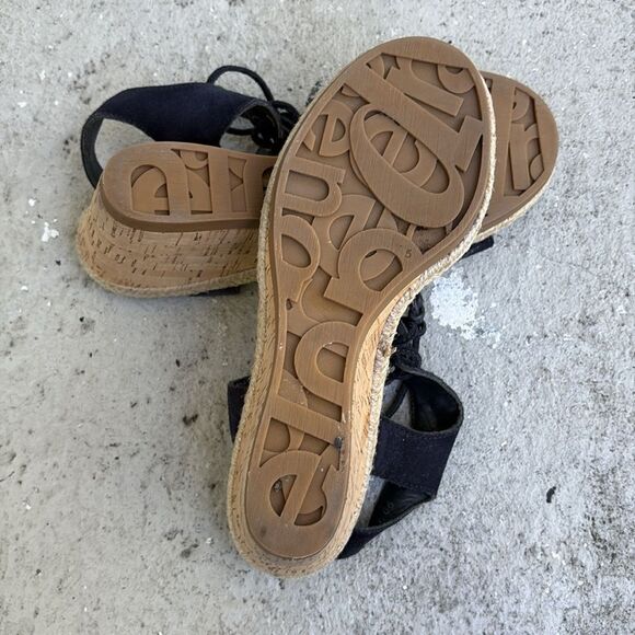 Paul Green Wedges - Picture 8 of 8